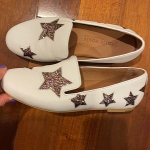 Gentle Souls by Kenneth Cole glittery star slip on flat loafer 6.5